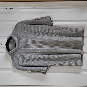 GUC AUW TURTLE NECK TOP L